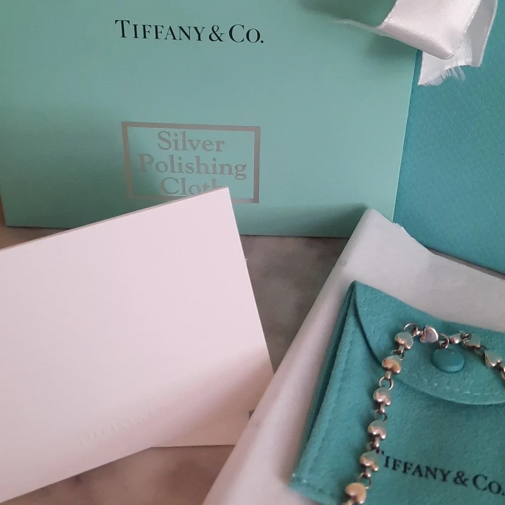 ON HOLD Tiffany & Co. Heart Necklace & Bracelet Set - Picture 3 of 5